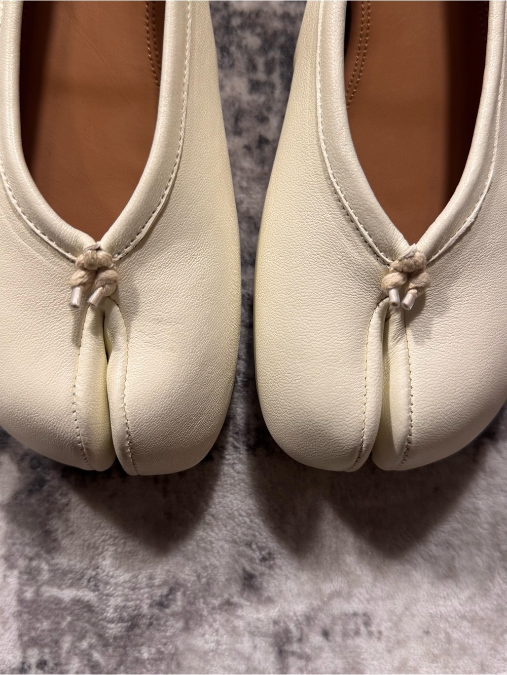 Maison Margiela Women’s White Tabi Leather Ballet Flats SIZE EU 38 US 8 - Picture 6 of 8